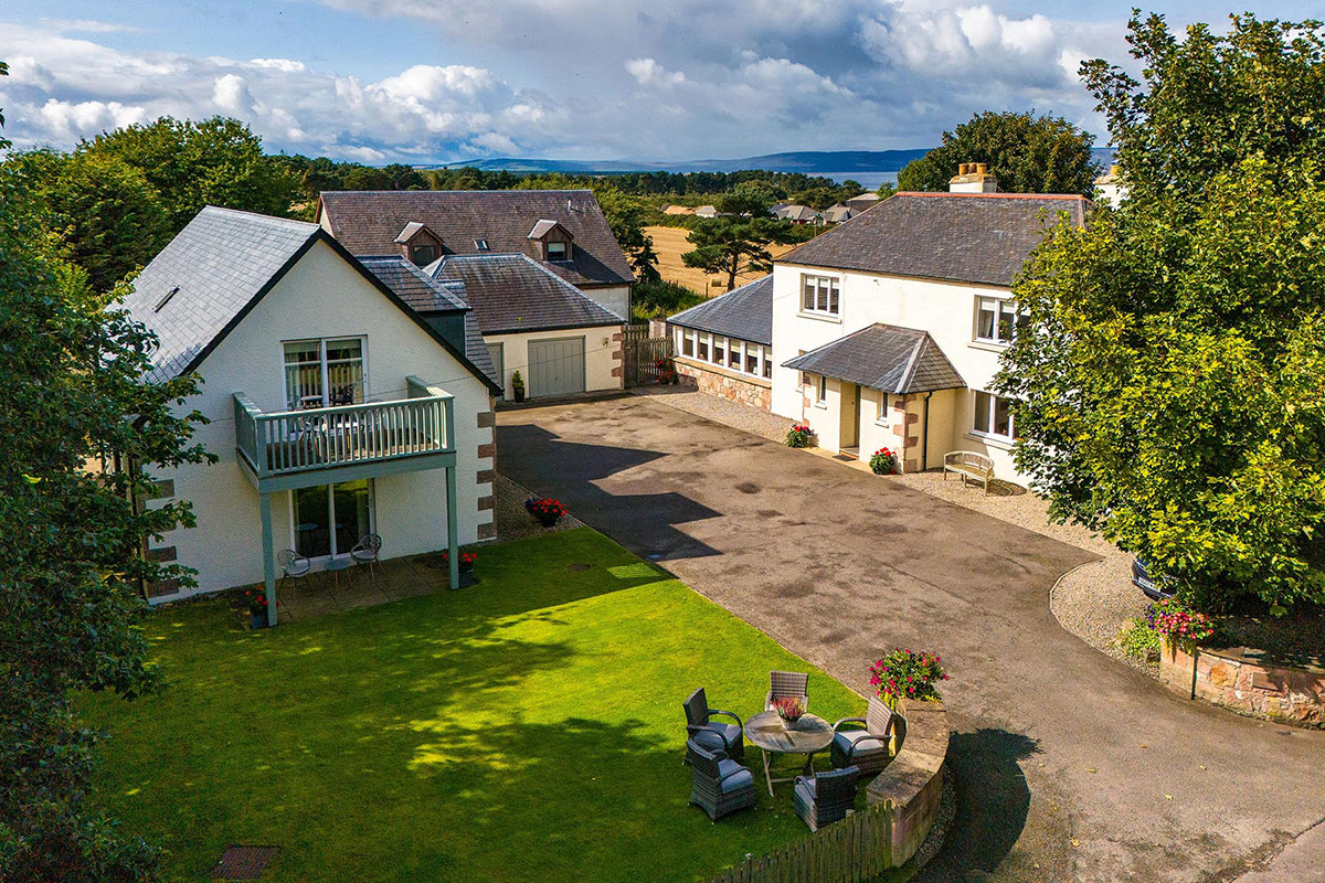 Sandown House